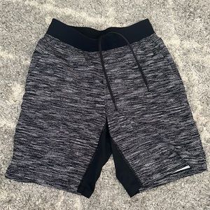 Lululemon T.H.E. Short *Linerless 9" Updated Small